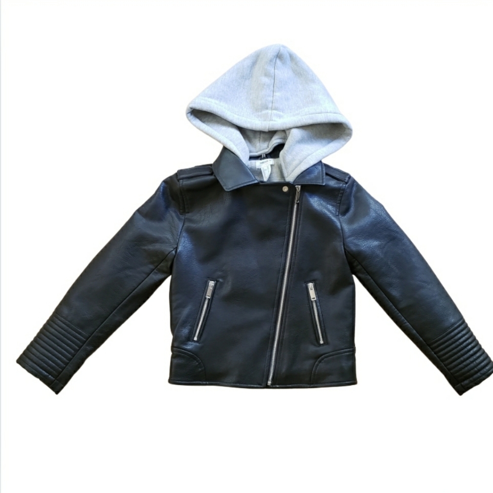 NWOT Girls Forever 21 Black Moto Faux Leather Jacket W/ removeable hoodie Sz 7/8